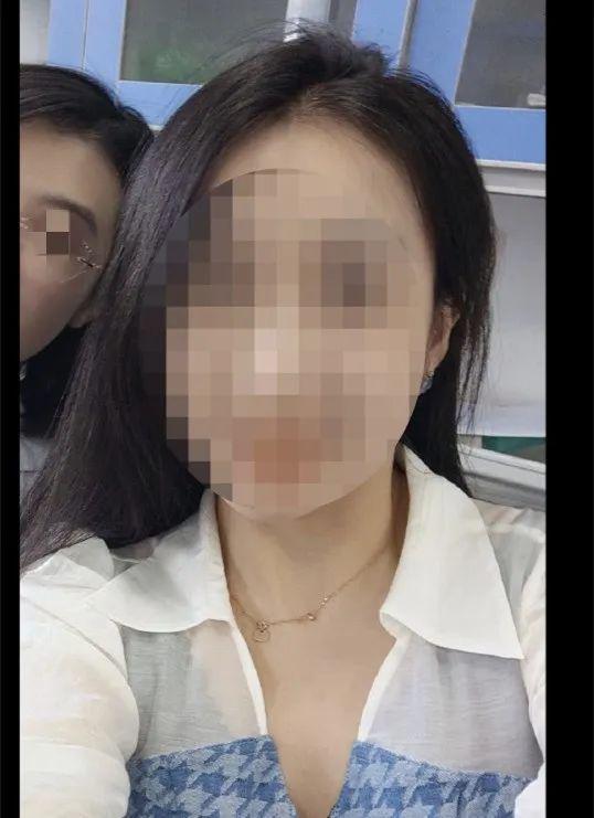 郭碧婷甜称向太是闺蜜