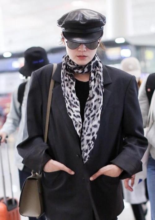 40hq集装箱尺寸大小 40hq集装箱尺寸大小